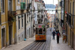 Lisbonne, Portugal, tram, élévateurs, funiculaires