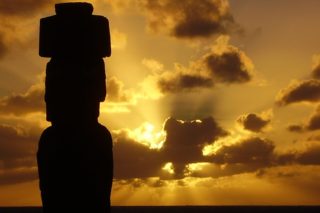 ile de pâques, archeologie, moaïs