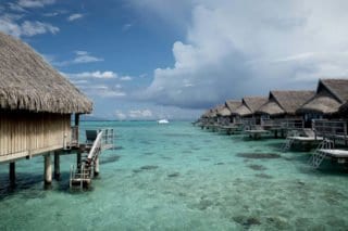 Polynésie, Moorea, cabane, pilotis, bungalow