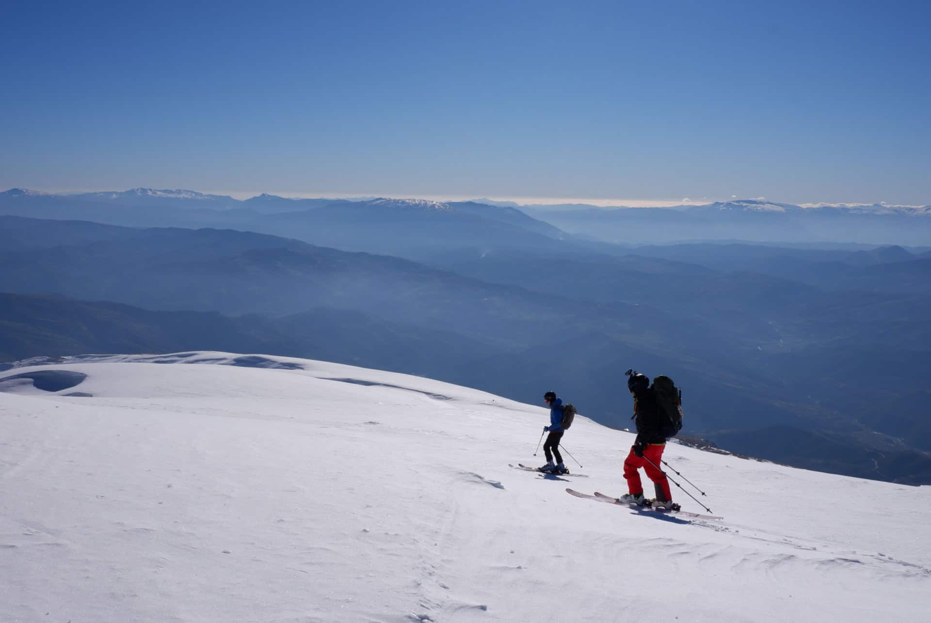 ski en montagne hiver albanie