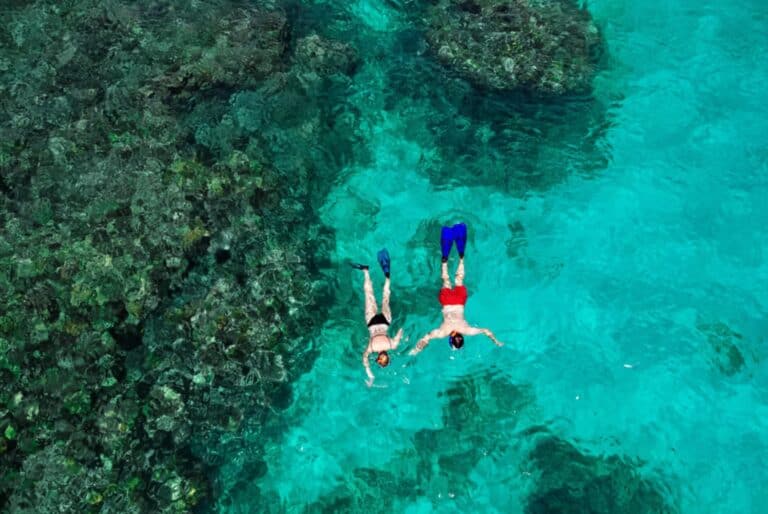 Excursion d'une journée en bateau à Curieuse et St Pierre