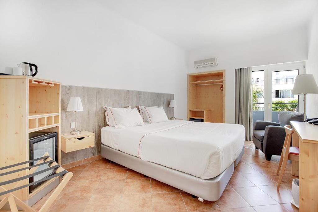 hotel carvoeiro plaza