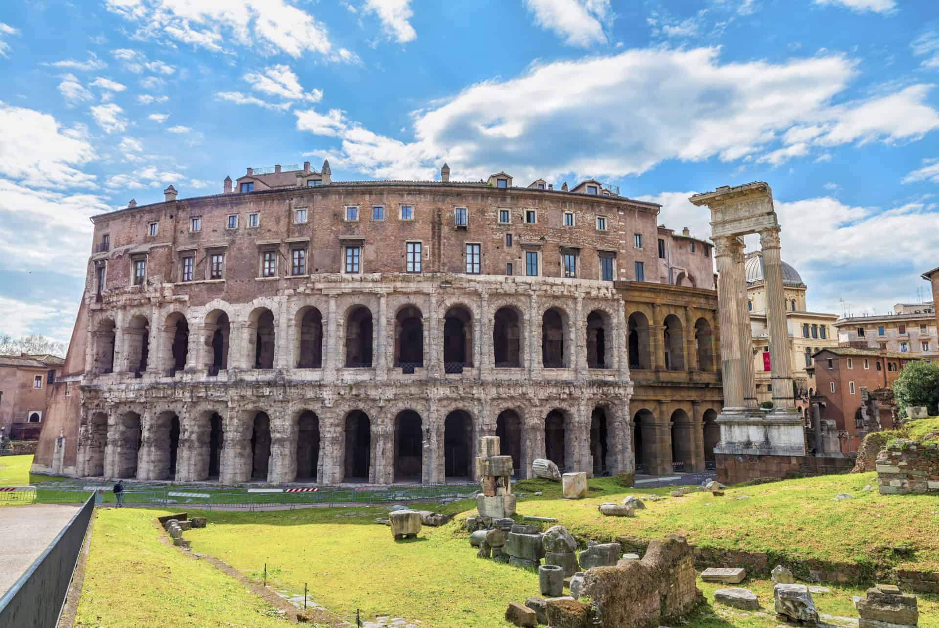 teatro di marcello rome en septembre