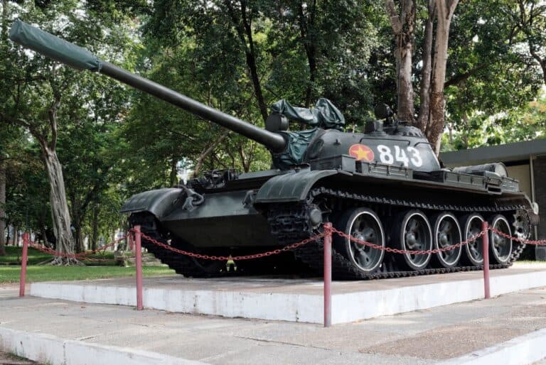Visite du musée des vestiges de la guerre et du palais de l'Indépendance